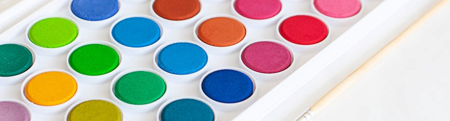 brand-new-watercolor-set-on-white-table-sa BRANDS-COLLECTION-IMAGE-BANNER