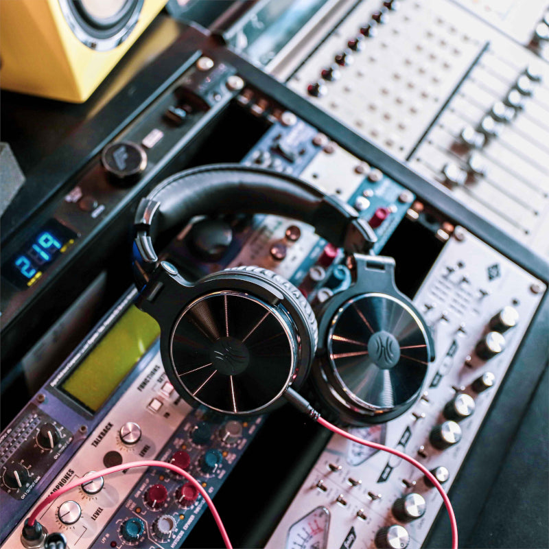 oneodio-pro-10-professional-wired-over-ear-dj-and-studio-monitoring-headphones---bk-2-image